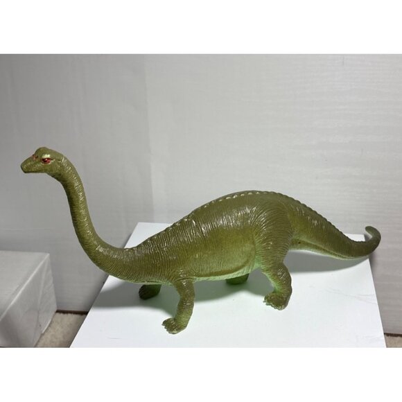 Vintage Apatosaurus Dinosaur Large Figure RARE Green Plastic Collectible - Picture 2 of 7